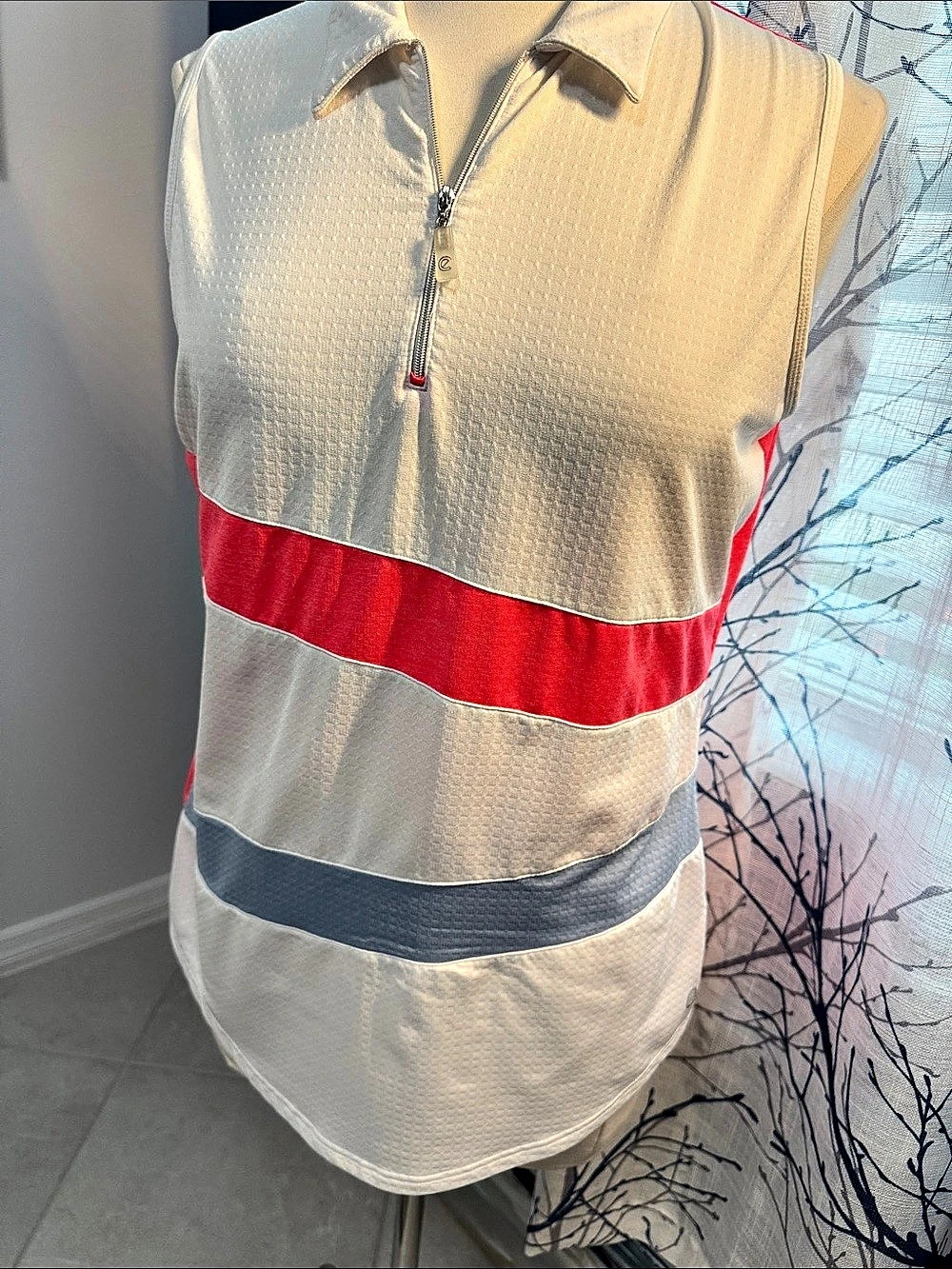 Bette & Court Women's Color Block Zip Top in Red & White Large